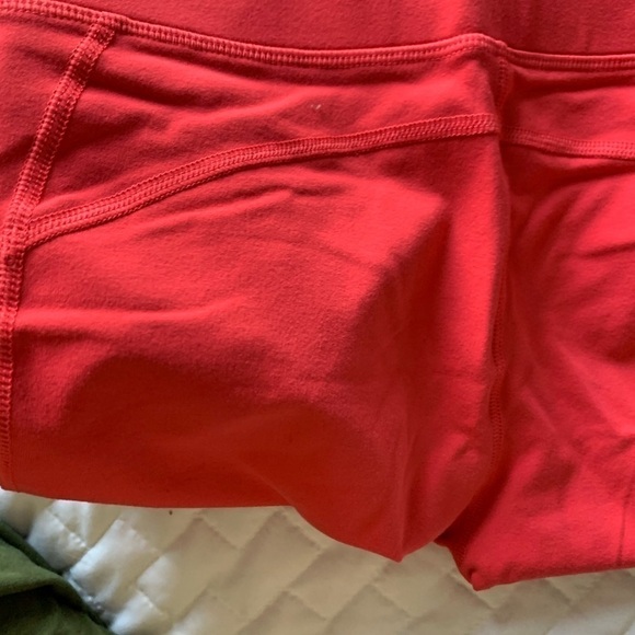 New - Lucy activewear- Capri - Picture 6 of 6